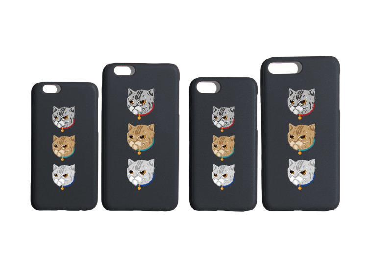 LESS - 3 CATS IPHONE CASE (SUM)